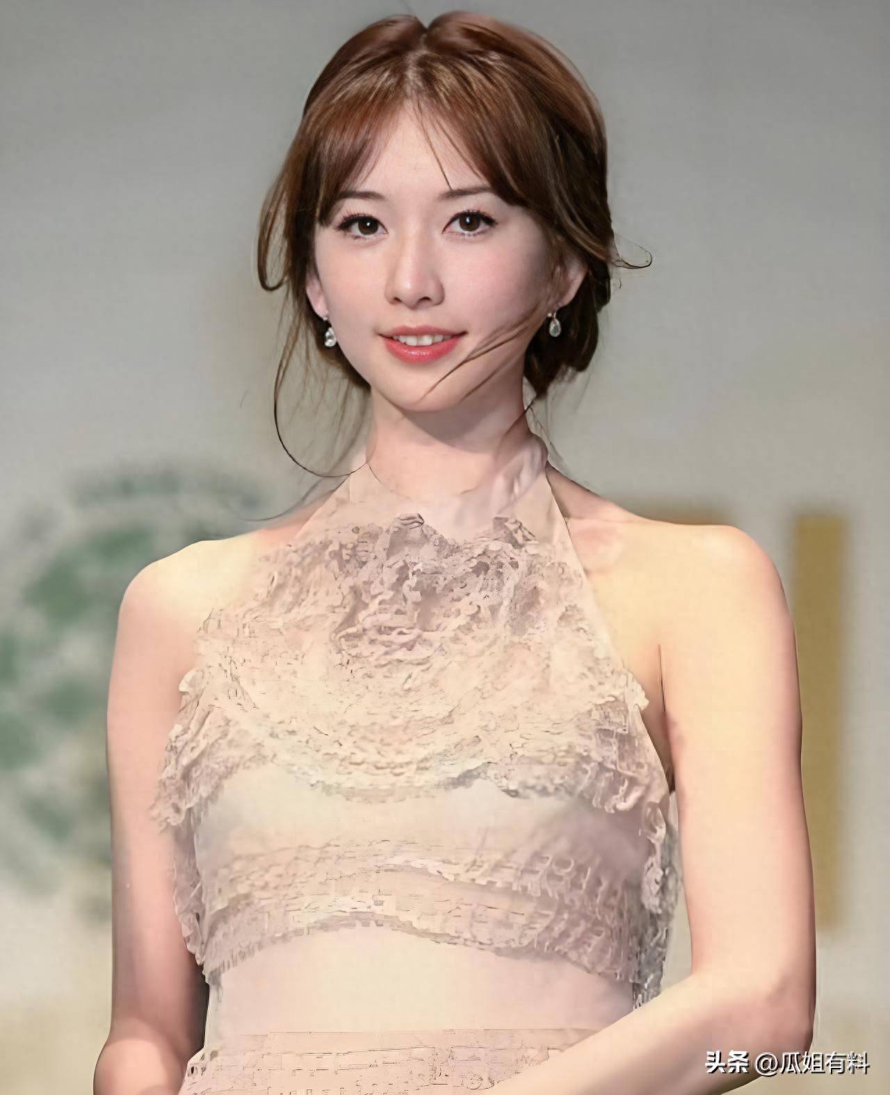 林志玲沉默8天人设崩塌，陈冠希当年说得没错