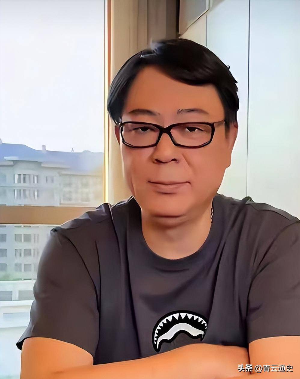 老戏骨贪财好色晚节不保,真不冤