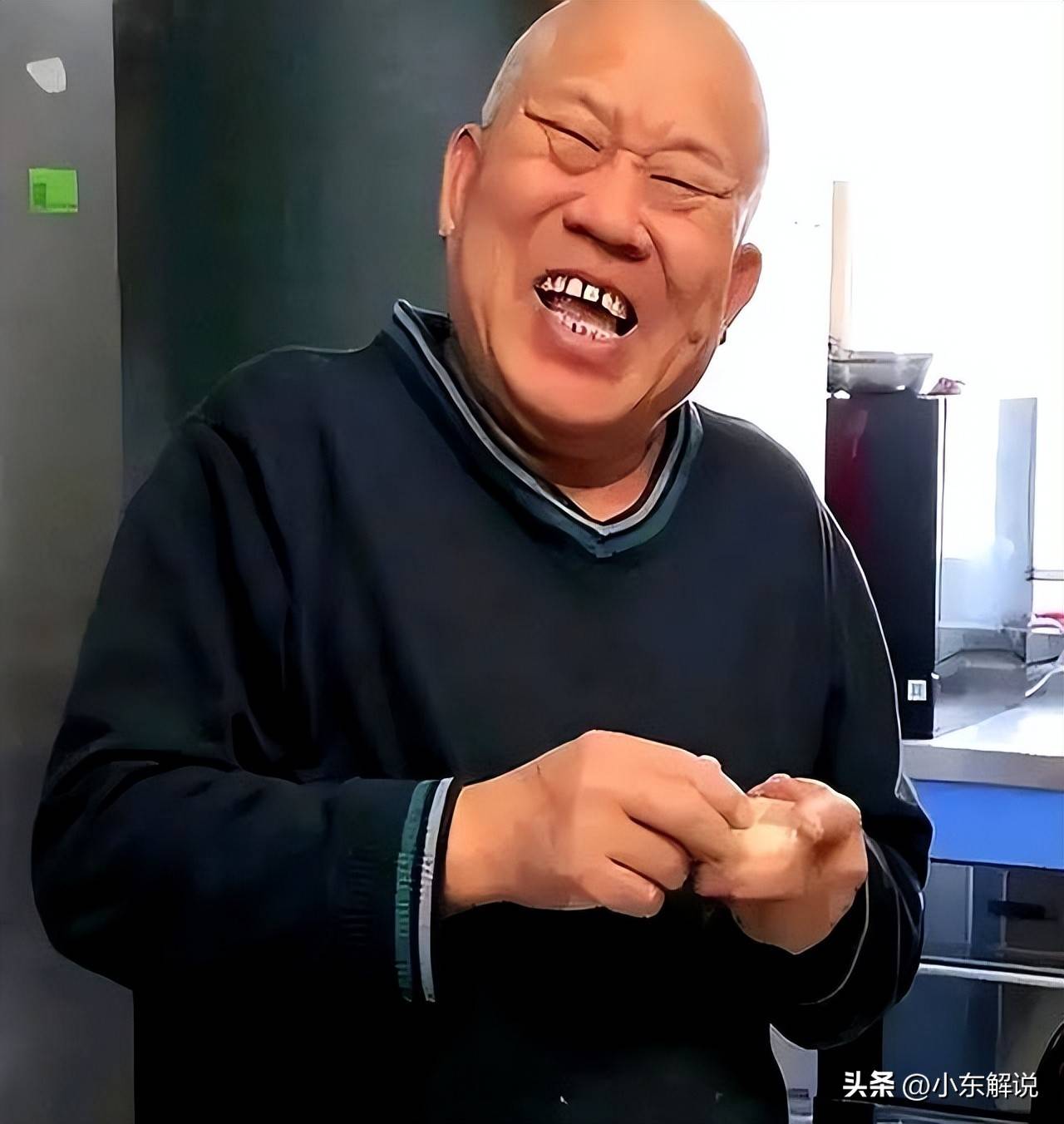 公众人物形象:贪图利益终自毁