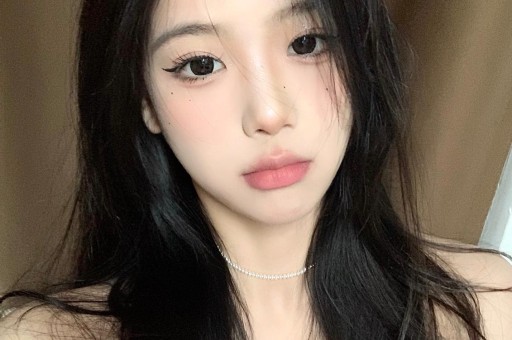 台州女网红约拍出轨聊天记录曝光，人前人后两副面孔