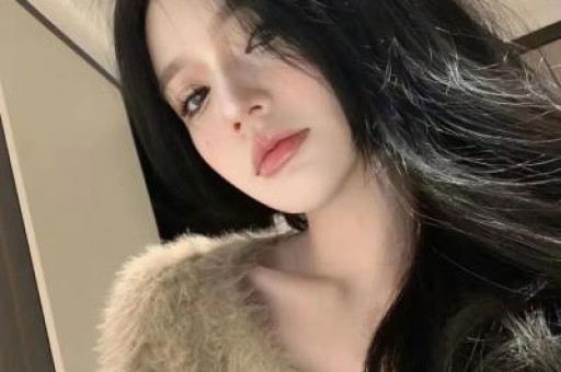 何秋事抄袭翻车掉粉百万 道歉被嘲嘴硬