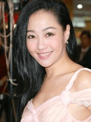 香港女星杨玉梅曝潜规则30年:61岁仍坚守底线