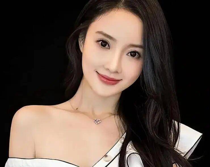 李小璐一时糊涂毁事业婚姻：女儿承担最重代价
