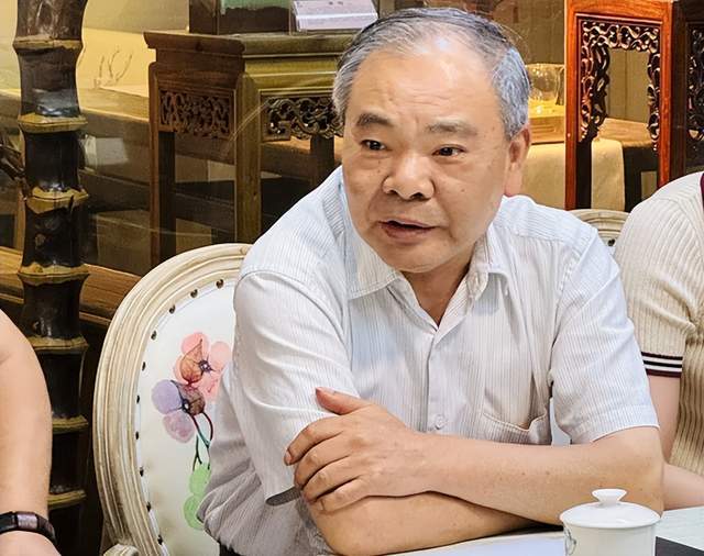 中华好蟹携好海参亮相2024上海蟹博会
