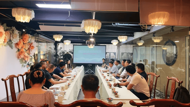 中华好蟹携好海参亮相2024上海蟹博会