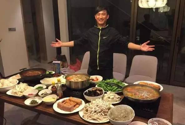 黄磊团队被指抄袭?网友要求真相