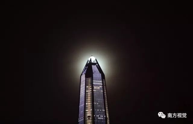 图集2017即将过去这一年南粤大地这些瞬间令人难以忘怀